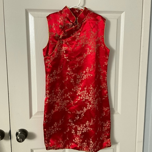 Chinese Gown (Cheongsam) Kids Asian 12 - Picture 1 of 6